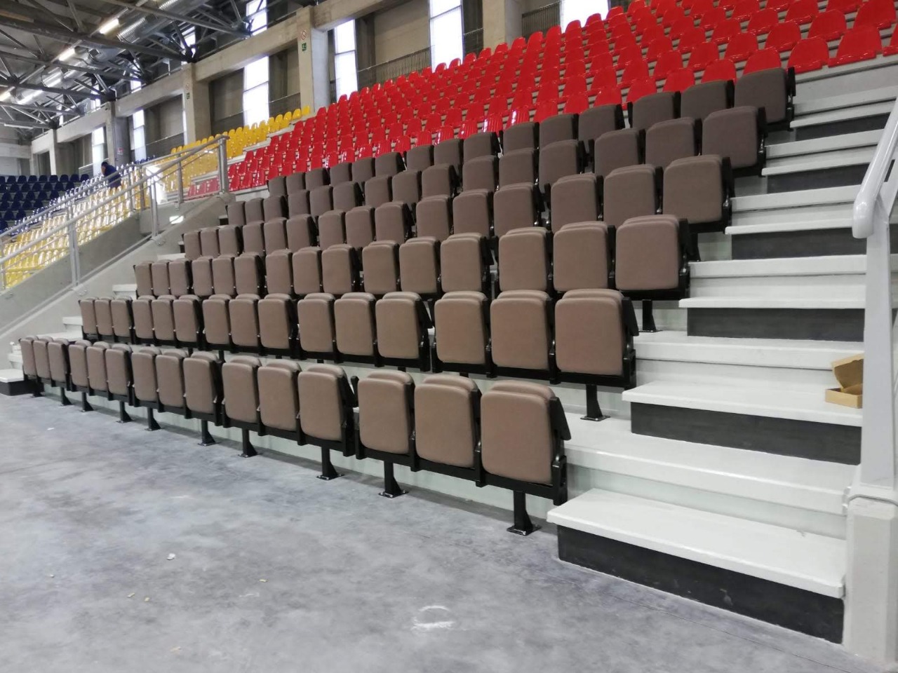 Gallery foto n.2 SET seats and TOP CLASS seats - Palacoccia 