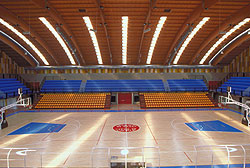 Gallery foto n.1 Telescopic stand TM7 - Walter Vincentini Sports Hall 