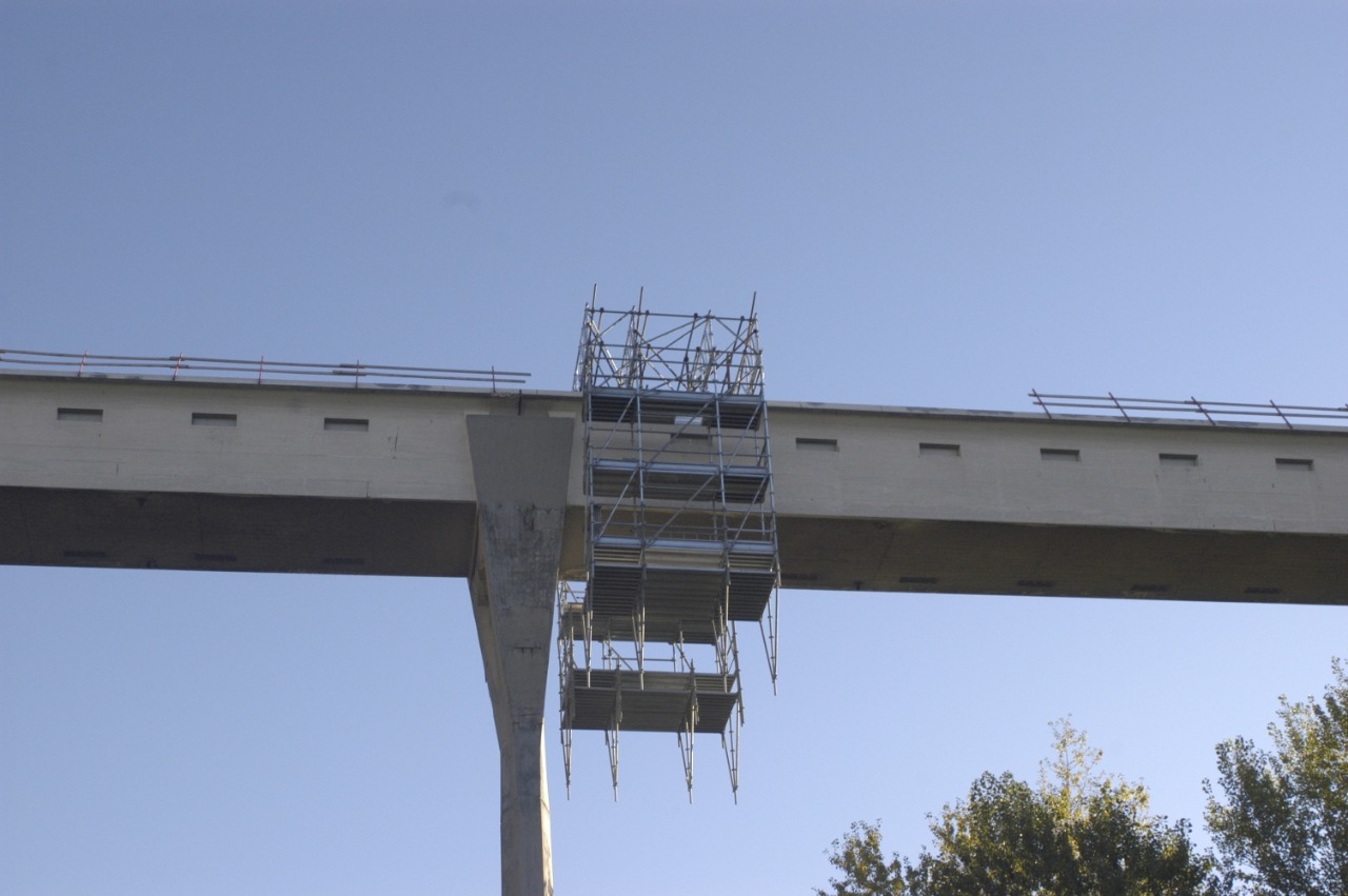 Gallery foto n.1 TMC beams - Maintenance of an Italcementi bridge 