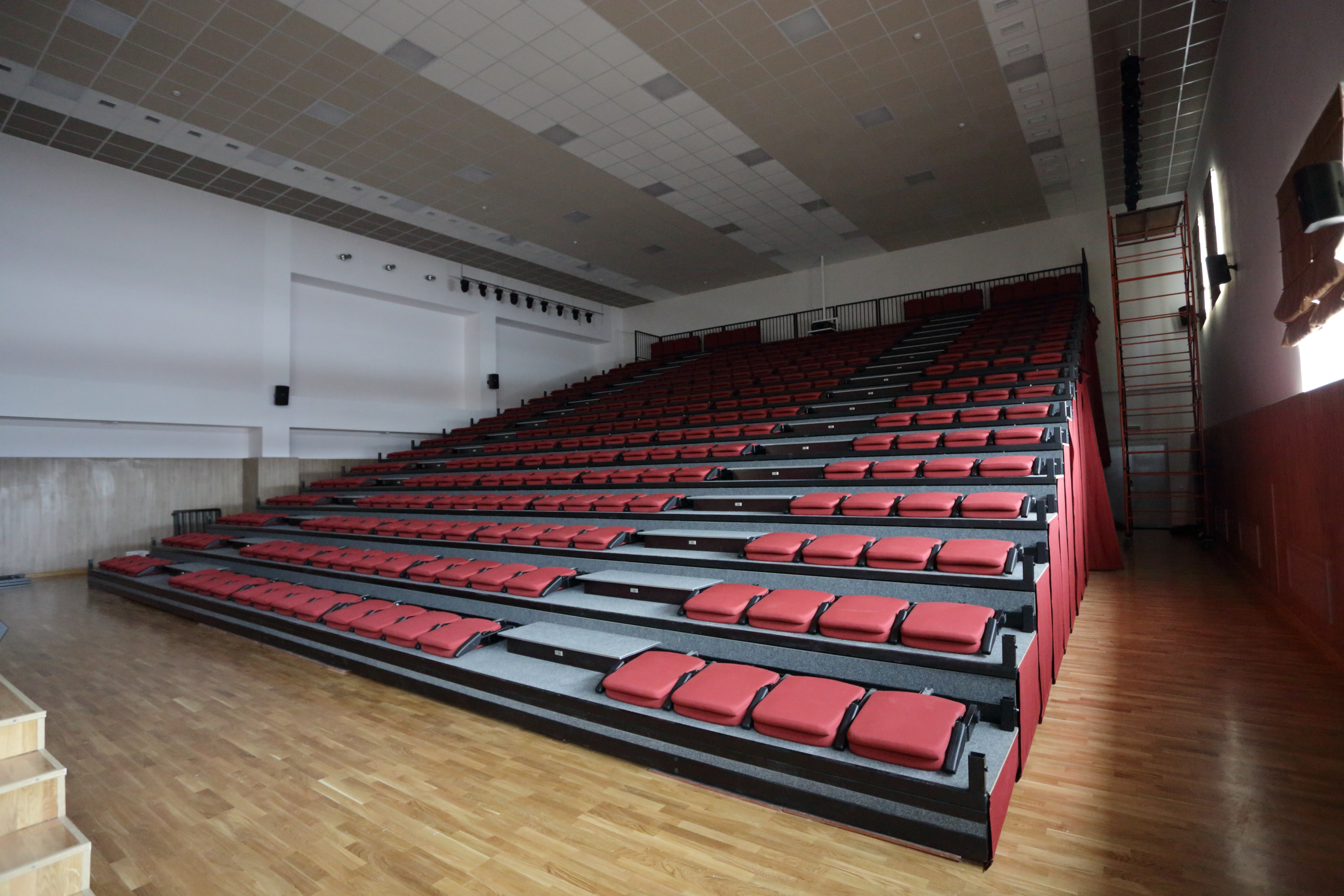 Gallery foto n.2 Telescopic stand - Atyrau and Astana School