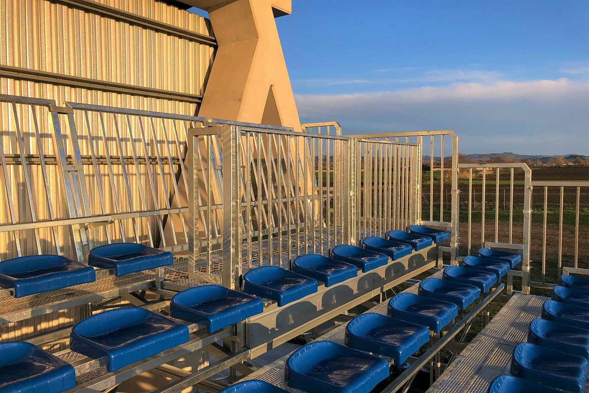 Gallery foto n.7 Tribuna prefabbricata M13/1 - Stadio Le Fornaci