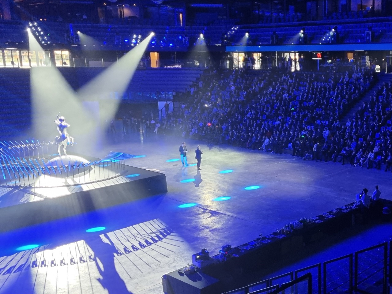 Gallery foto n.2 Telescopic Stands – Chorus Life, Bergamo