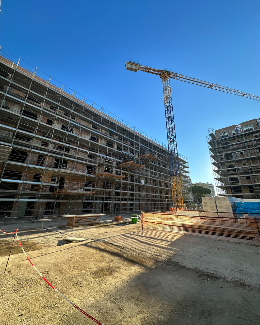 CETA Scaffolding in Rome, Via Niccodemi